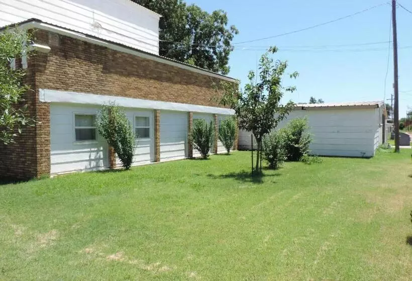 Hunters Lodge Motel