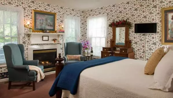 Inn At The Park Bed And Breakfast