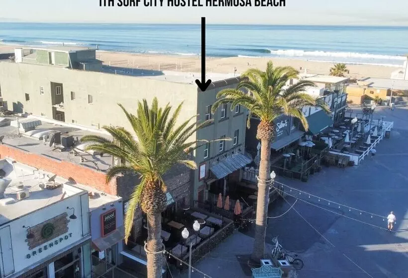 Ith Los Angeles Beach Hostel