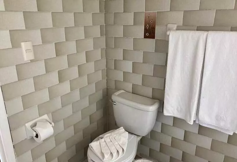 Mama Chuy Hotel & Villas