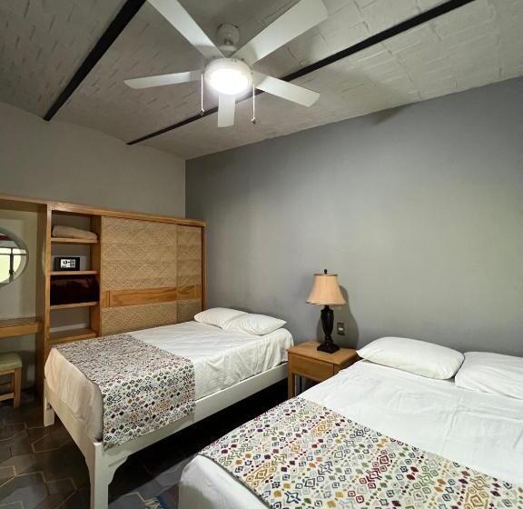 Mama Chuy Hotel & Villas