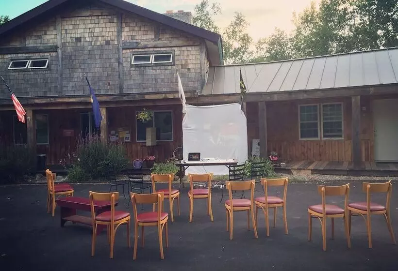 モーテル Aerie Inn Of Vermont