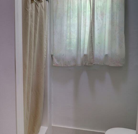 모텔 Brookside Inn & Cottages