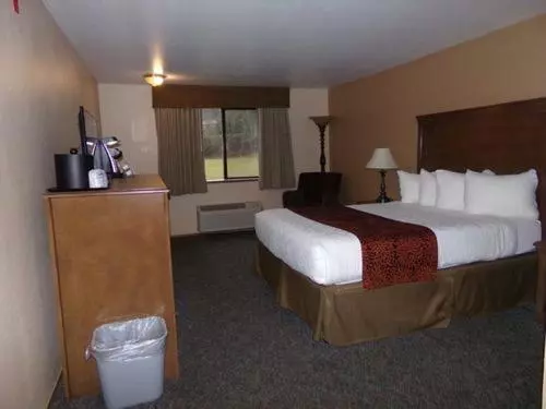 モーテル Cowlitz River Lodge