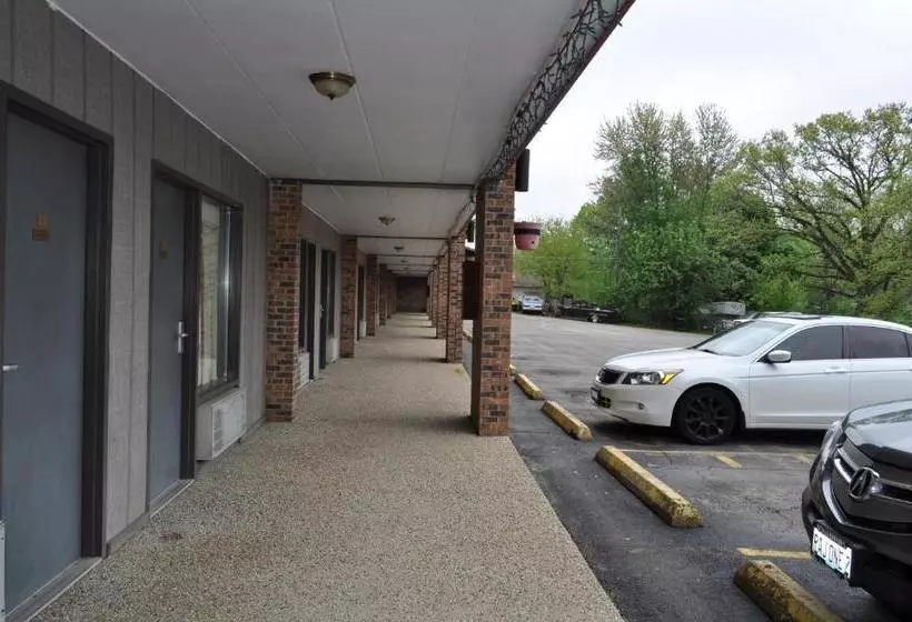 Motelli Kewanee Motor Lodge