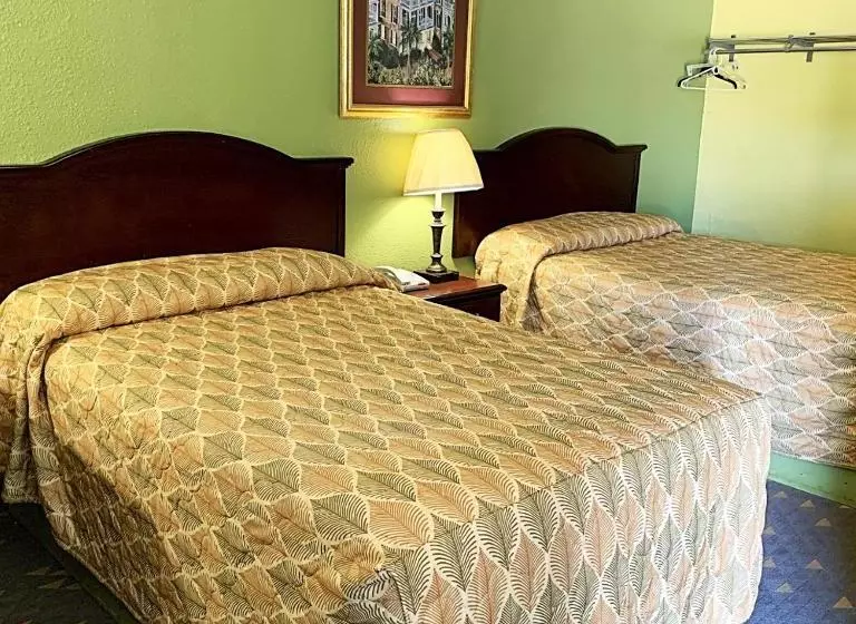 モーテル Luxury Inn