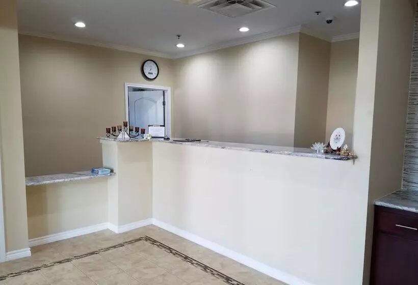 Motelli Luxury Inn & Rv Park