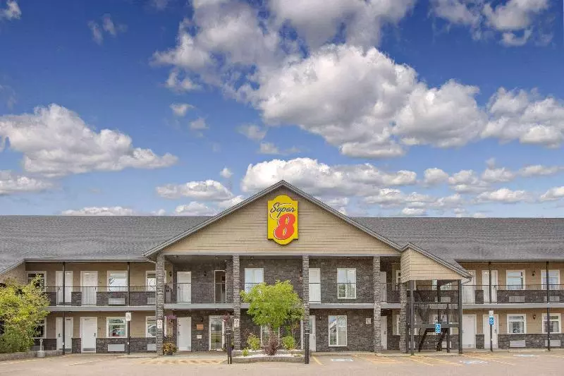 モーテル Super 8 By Wyndham Fort Mcmurray