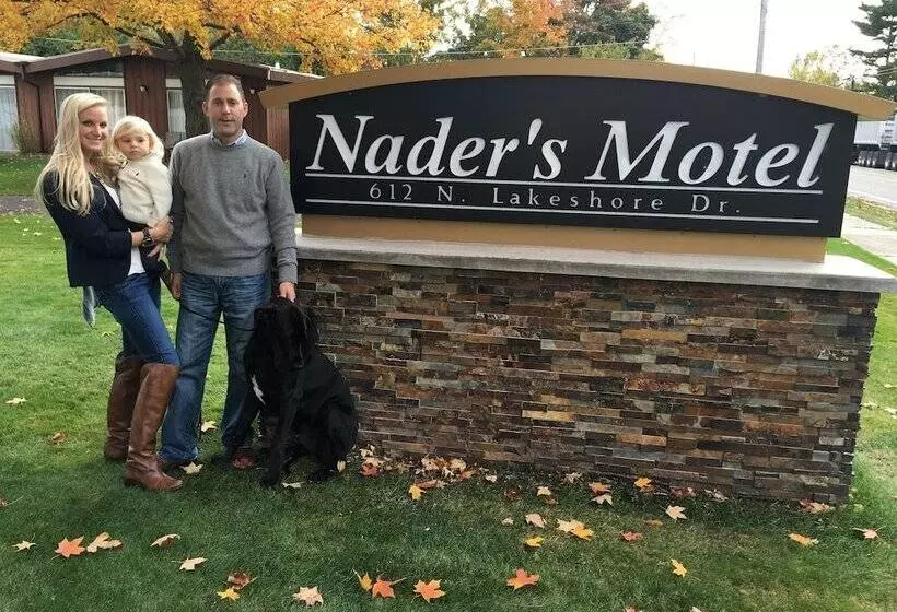 Nader S Motel & Suites