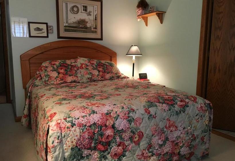 Red Barn Village B&b