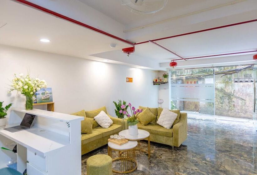 Lumi Hotel & Apartment