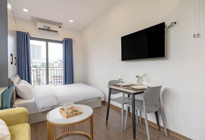 Lumi Hotel & Apartment