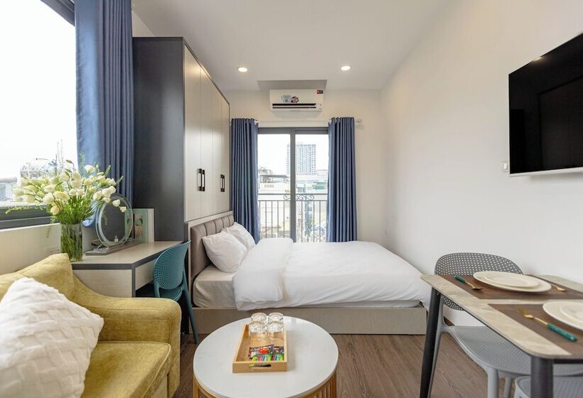 Lumi Hotel & Apartment