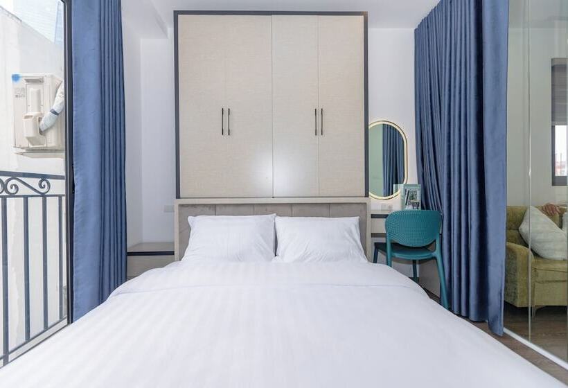 Lumi Hotel & Apartment