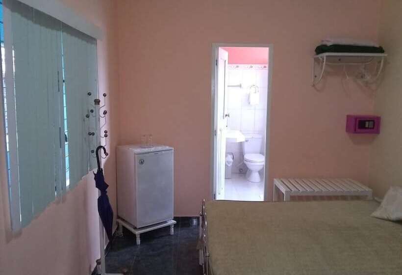 پانسیون Casa Eduardo Y Geraldine