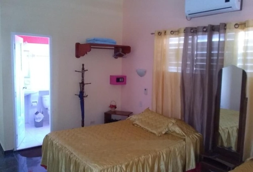 پانسیون Casa Eduardo Y Geraldine