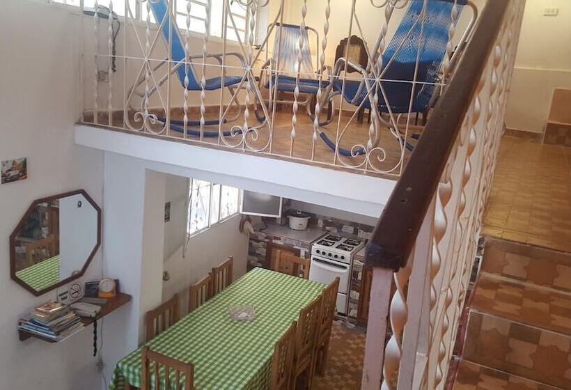 پانسیون Casa Leydis Y Alexis