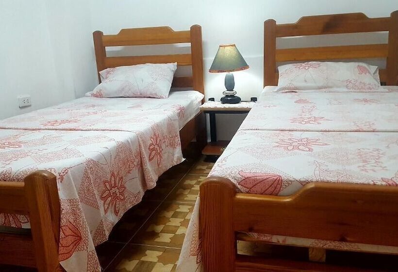 پانسیون Casa Leydis Y Alexis