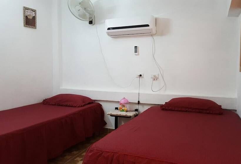 پانسیون Casa Leydis Y Alexis