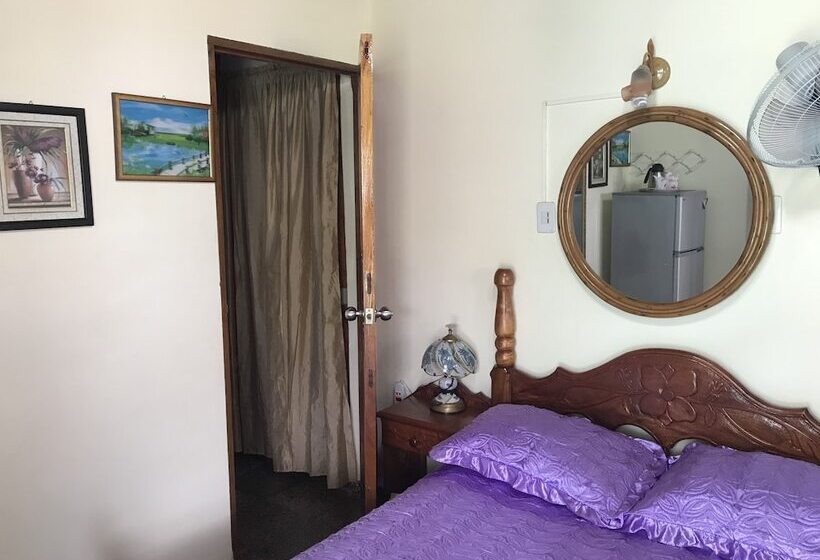 Majatalo Villa Los Croton