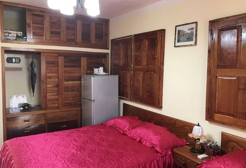 Majatalo Villa Los Croton