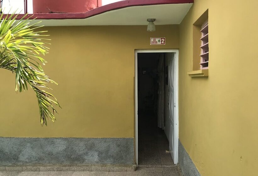 Majatalo Villa Los Croton