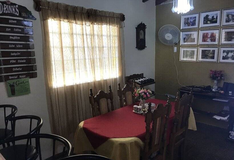 Majatalo Villa Los Croton