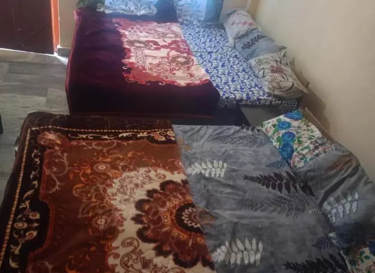 Azad Hotel Cottage And Restaurant