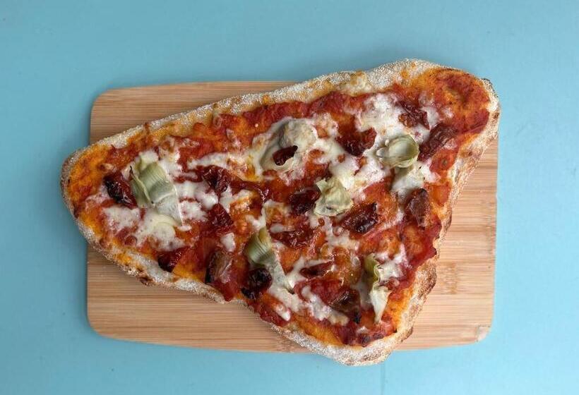 Bed and Breakfast Cozy Stay & Breakfast At Kneading Peace Café