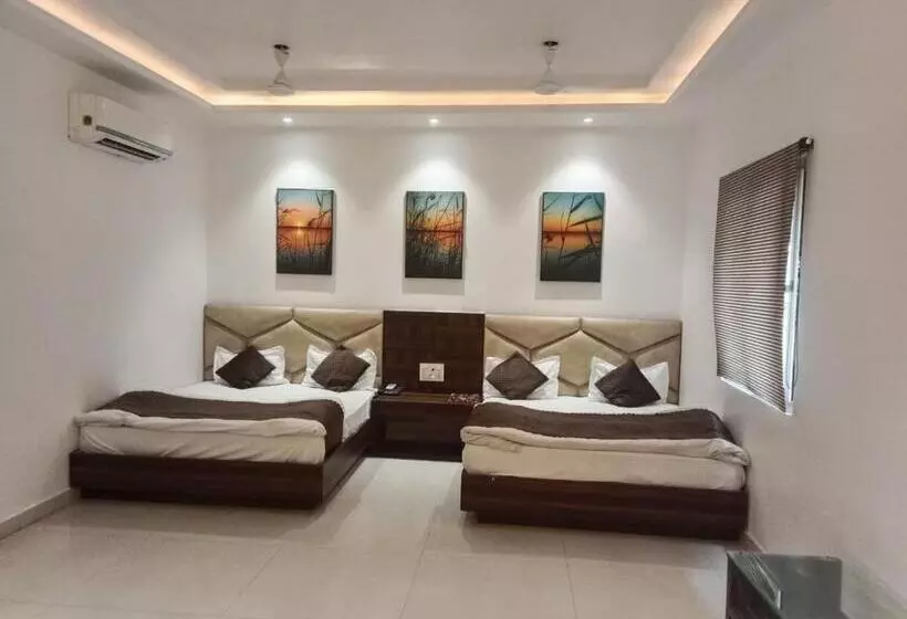 Hotel Gurmehar