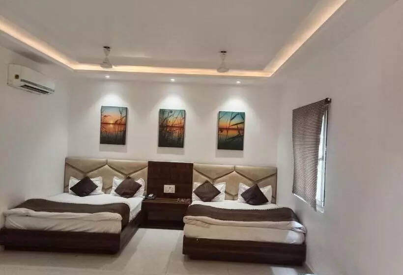 Hotel Gurmehar