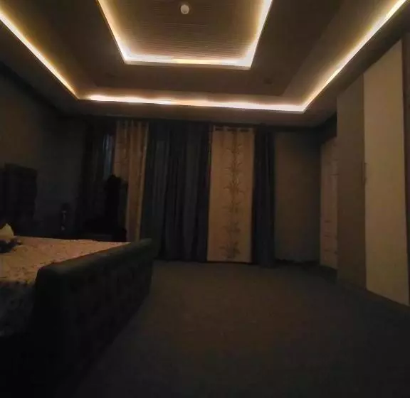 هتل K 2 Paradise Guest House Skardu