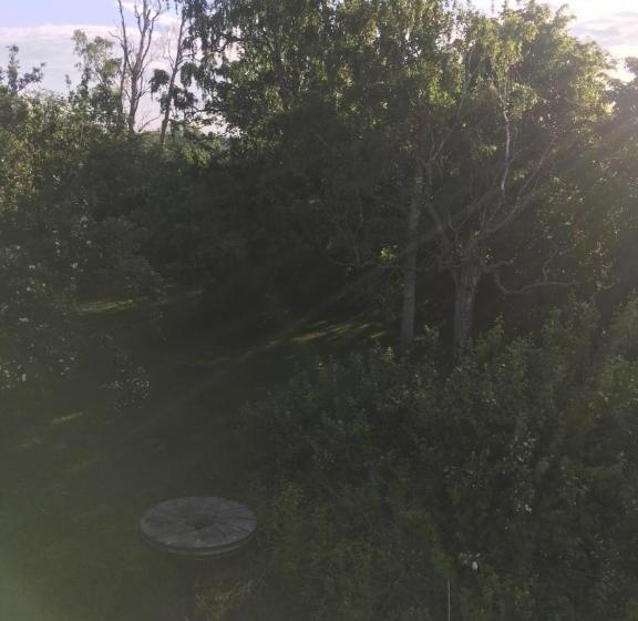 בית מלון כפרי Mjöholm