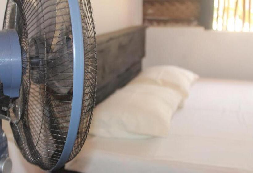 Hotel Sea Waves Kite Surfing Beach Resort