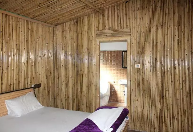 ホテル The Sylvan Hut