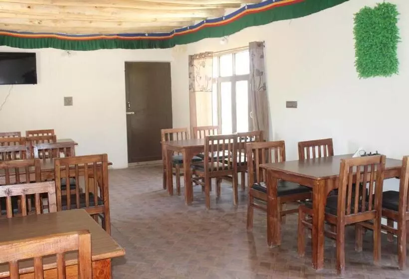 ホテル The Sylvan Hut