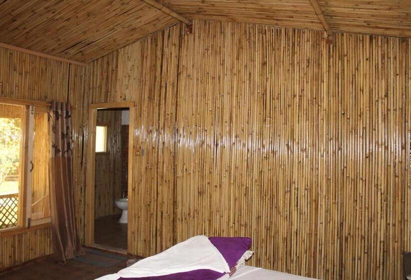 Hotel The Sylvan Hut