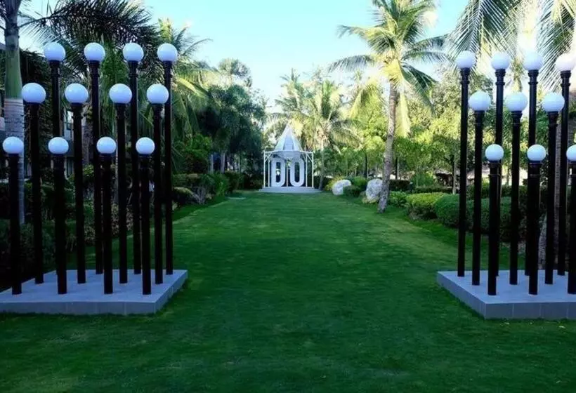 London Beach Resort And