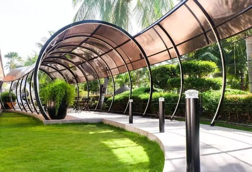 London Beach Resort And