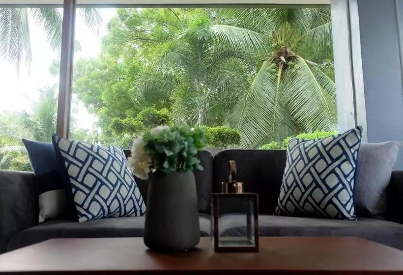 London Beach Resort And