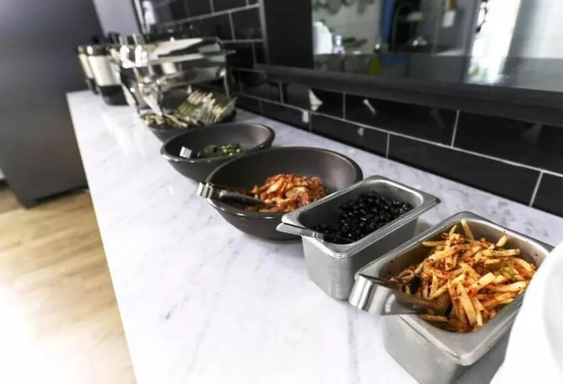 Motelli Box