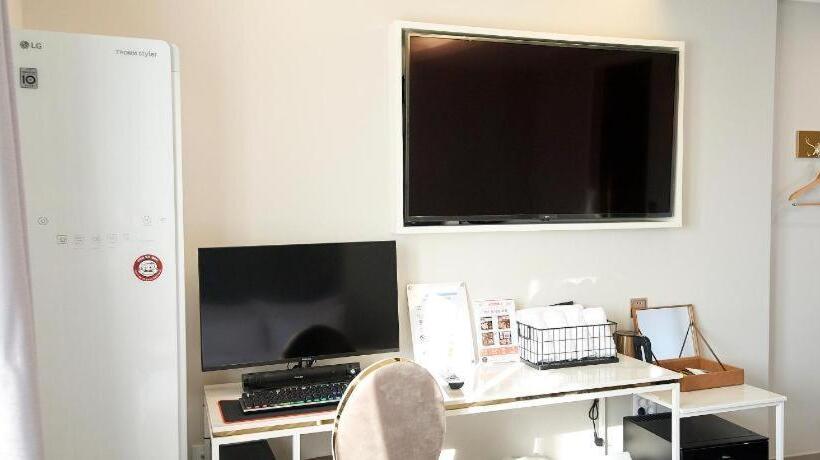 Мотель Denbasta Hotel Whamyung