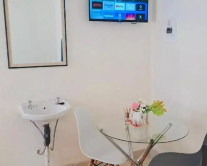 Majatalo C Rane Guesthouse