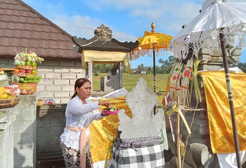 פנסיון Dewi Nara Guest House By Balitrees