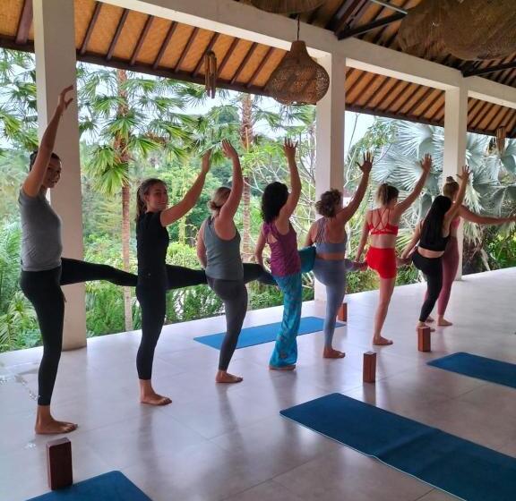 פנסיון Dewi Nara Guest House By Balitrees