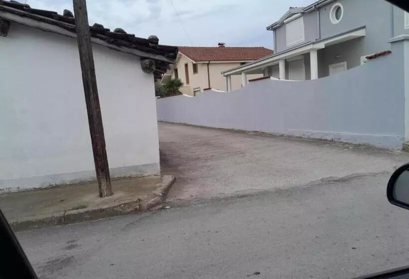 پانسیون Goshevski Apartment