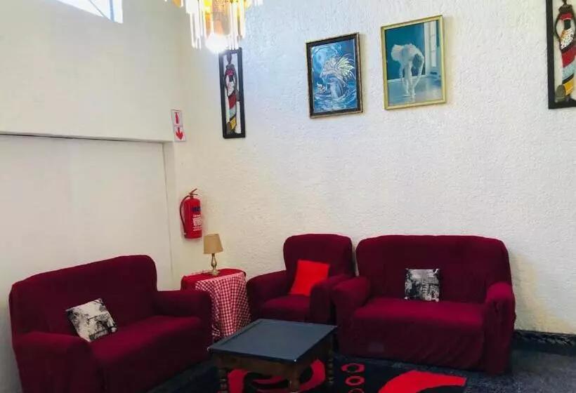 ペンション Mukwano Guesthouse