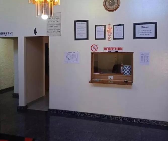 ペンション Mukwano Guesthouse