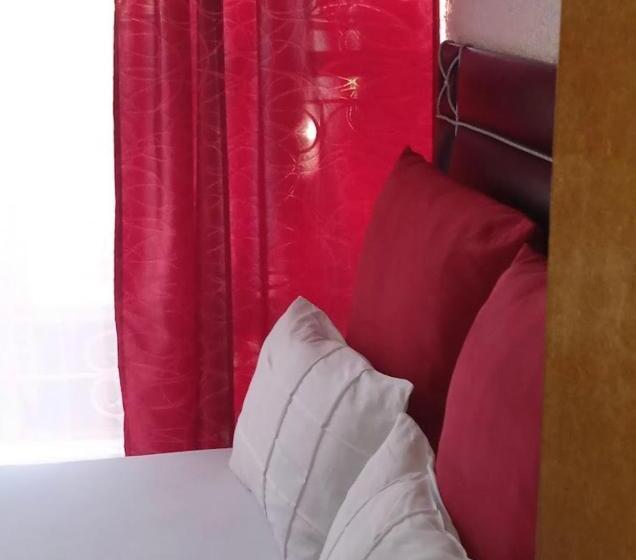 펜션 Mukwano Guesthouse