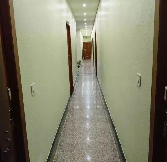 Majatalo Roy Guest House